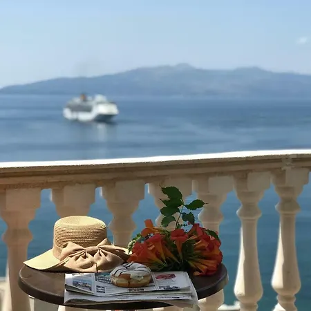 아파트호텔 Sejko Sarandë